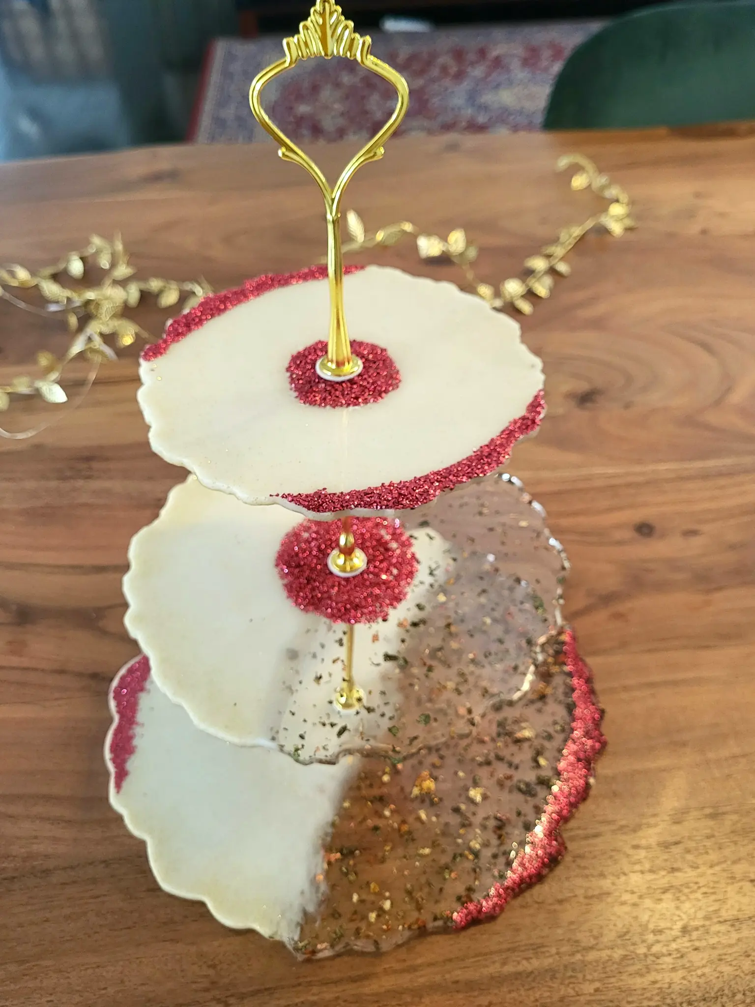 Rose Glitter Cake Stand